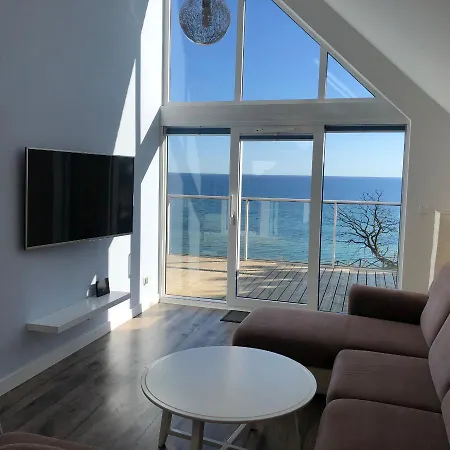 Amber Cliff Apartment Mechelinki