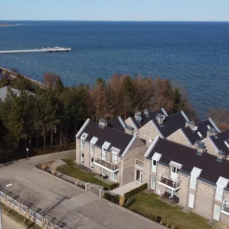 Amber Cliff Apartment *