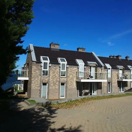 Amber Cliff Apartment *